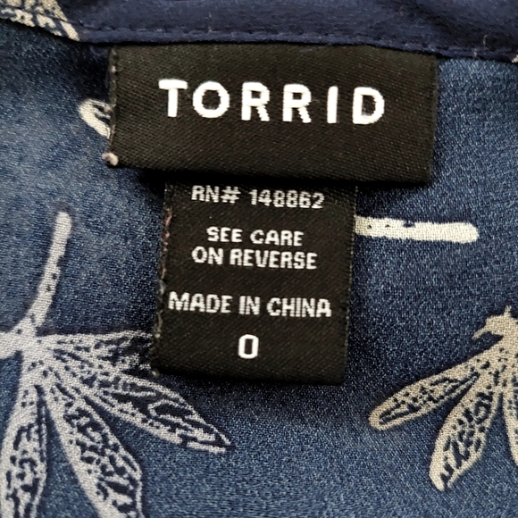 Torrid Dragonfly Tank Navy Scoop Neck Hi-Lo Ruffle Hem - Size 12 - Picture 3 of 6